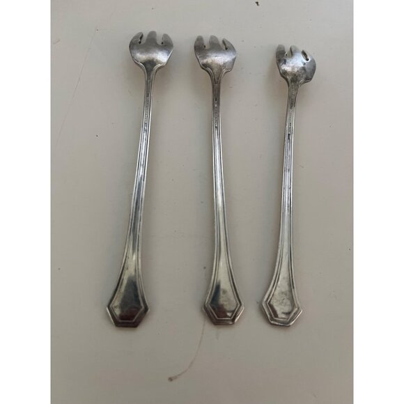 Antique Reed & Barton Silver Plate Cocktail Forks Set of 3 - Picture 4 of 5